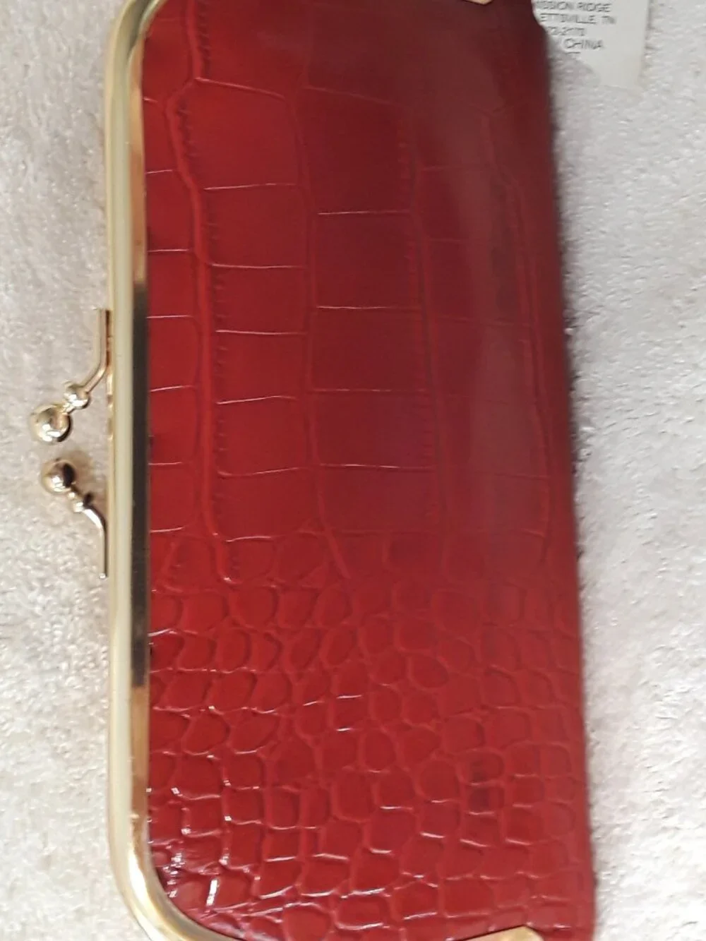 2Pc set: Red Glossy Faux Croc Wallet Kiss-Lock + Red/Pink Coordinated Coin Purse